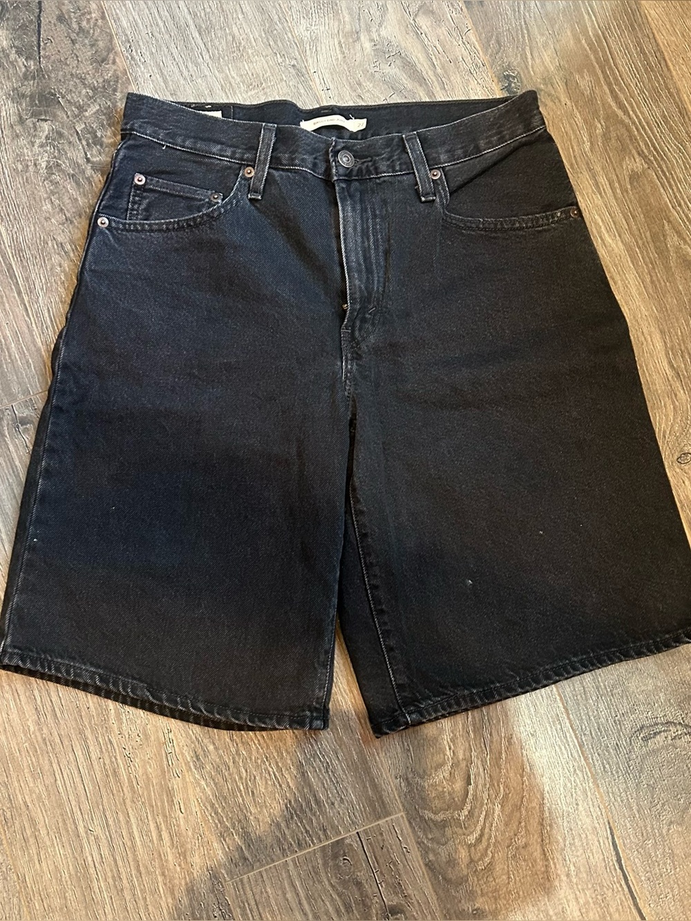 Levi’s Women’s Baggy Dad Shorts